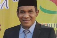 Munir Banapon S.E / Mantan Direktur PDAM Sula. (Photo: Ist)