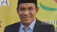 Munir Banapon S.E / Mantan Direktur PDAM Sula. (Photo: Ist)