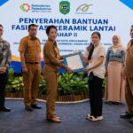 40 UMKM Terima Bantuan Keramik Lantai, 15 IKM Singkawang Kantongi Sertifikat HKI Merek IMG-20260706-WA0220