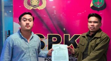 Mursid Ar Rahman saat melapor ke Polda Metro Jaya. (Photo: Ist)