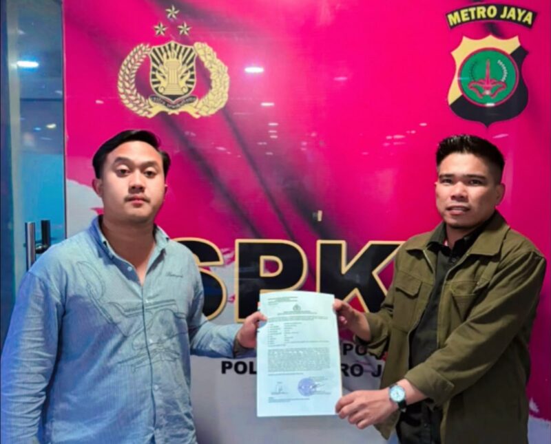 Mursid Ar Rahman saat melapor ke Polda Metro Jaya. (Photo: Ist)