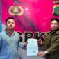Mursid Ar Rahman saat melapor ke Polda Metro Jaya. (Photo: Ist)