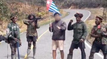 TNI Kejar Kelompok Bersenjata Usai Aris Sanda Ditemukan Tewas di Jalur Wamena-Mbua
