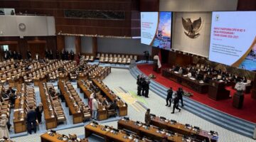 DPR Sahkan UU Pelindungan Ketenagakerjaan, Ini Poin Penting bagi Pekerja