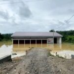 Gerai Kopdes Merah Putih Terendam Banjir, Kelayakan Lokasi Jadi Sorotan IMG_20261026_144930