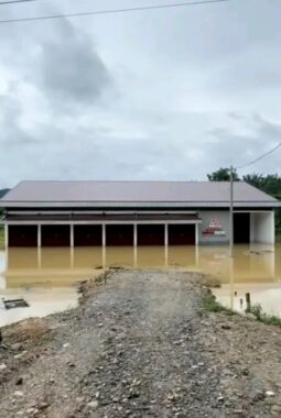Gerai Kopdes Merah Putih Terendam Banjir, Kelayakan Lokasi Jadi Sorotan