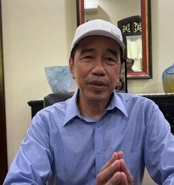 Jokowi Sebut Ada Operasi Politik di Balik Isu Ijazah, Ray Rangkuti Pertanyakan Kejelasan Aktornya